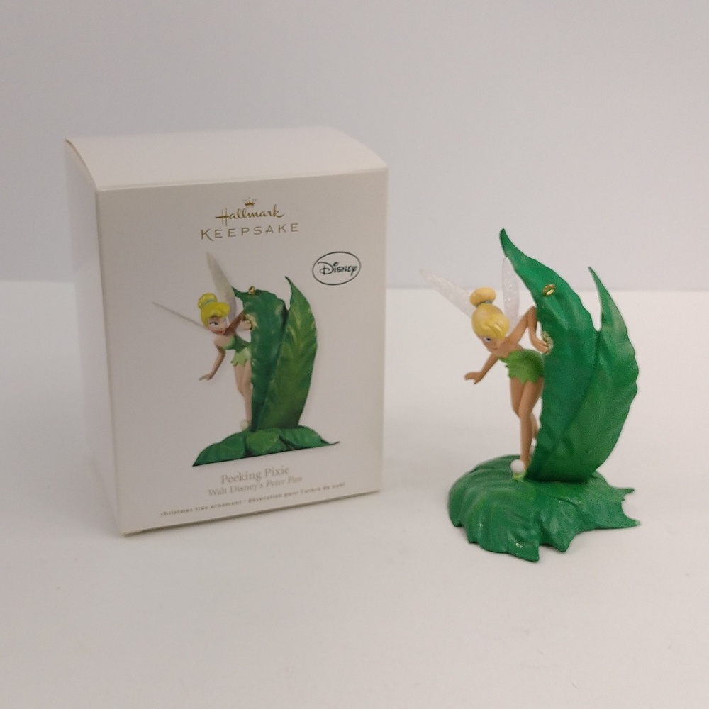 Hallmark Disney Peeking Pixie Tinkerbell Ornament